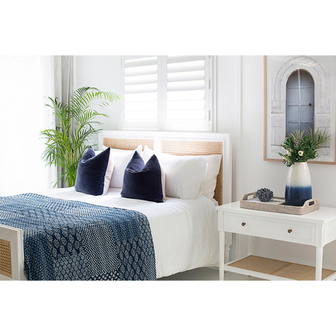 Hamilton Cane Bed - Weathered Oak - Queen - SEATONES