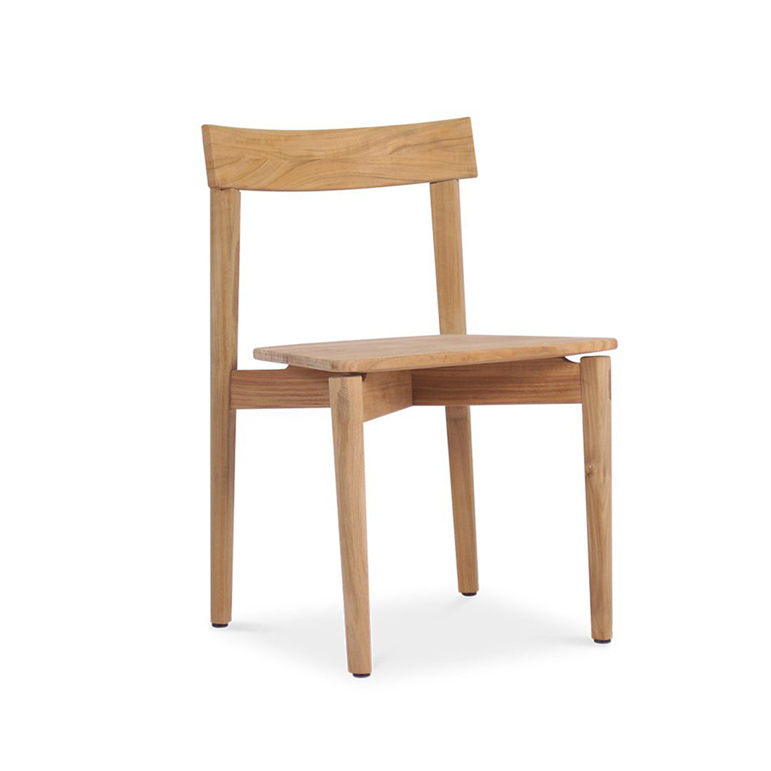 Angled front view of Jude Dining Chair – Natural highlighting oak timber seat and backrest