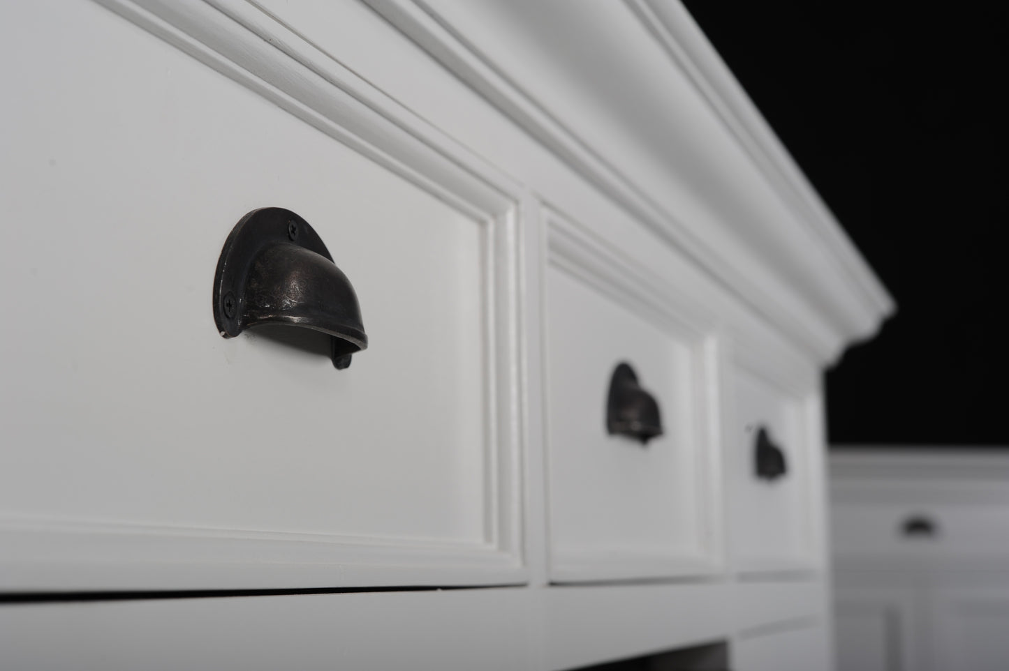 Halifax Buffet Hutch Unit with 8 Shelves - SEATONES