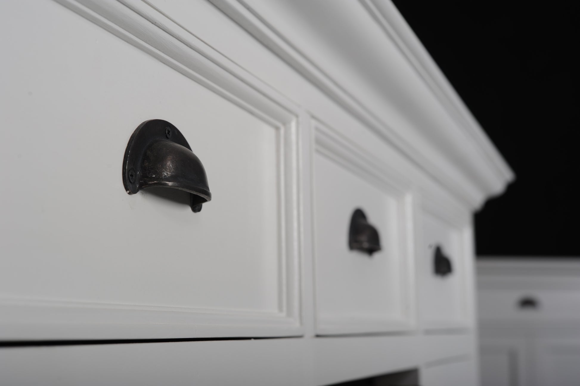 Halifax Buffet Hutch Unit with 8 Shelves - SEATONES