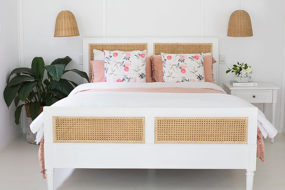 Hamilton Cane Bed - White - Queen - SEATONES