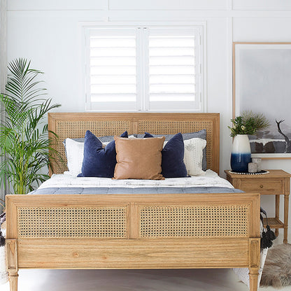 Hamilton Cane Bed - Weathered Oak - Queen - SEATONES