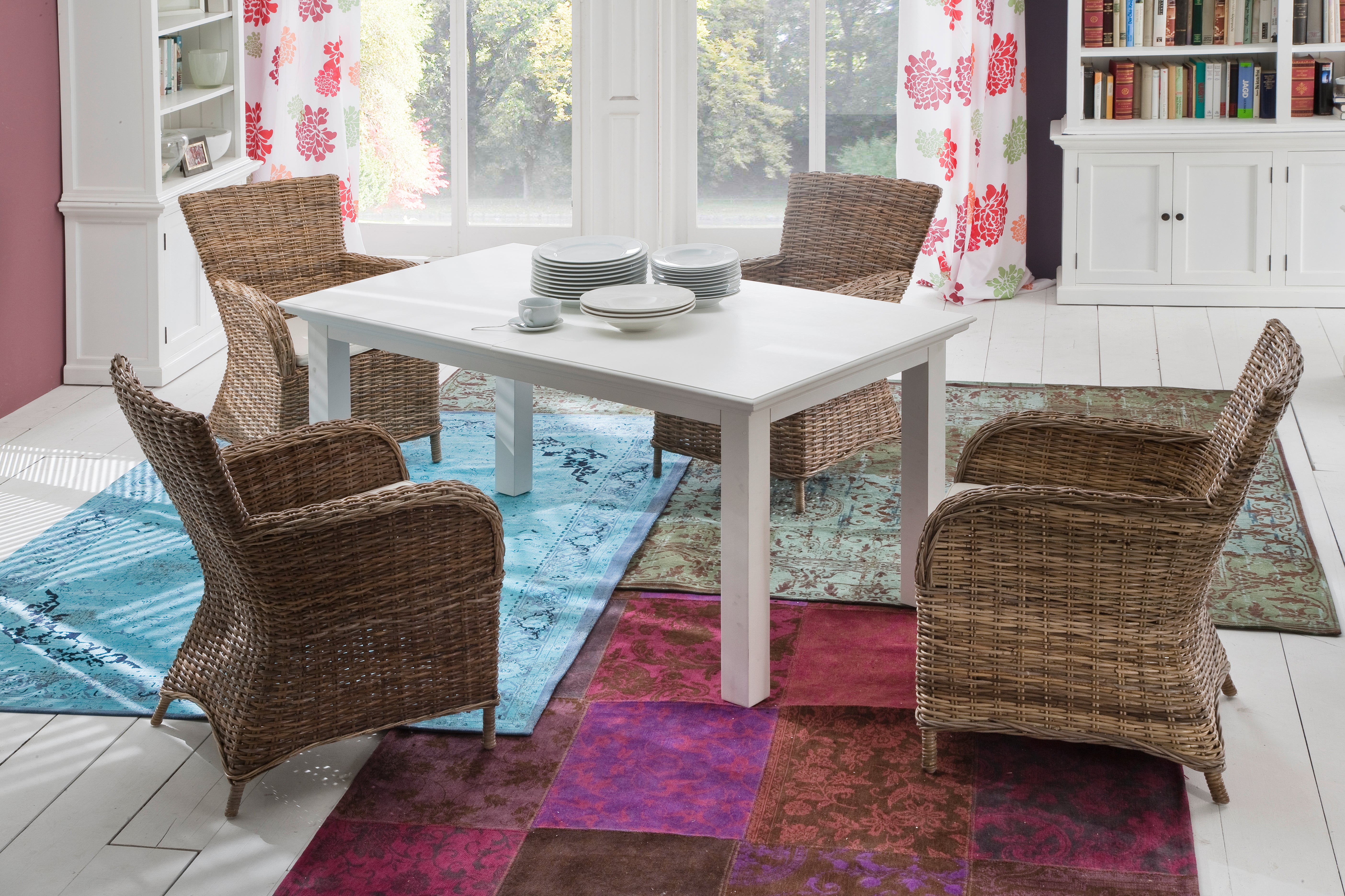 NovaSolo Halifax white wooden extension dining table