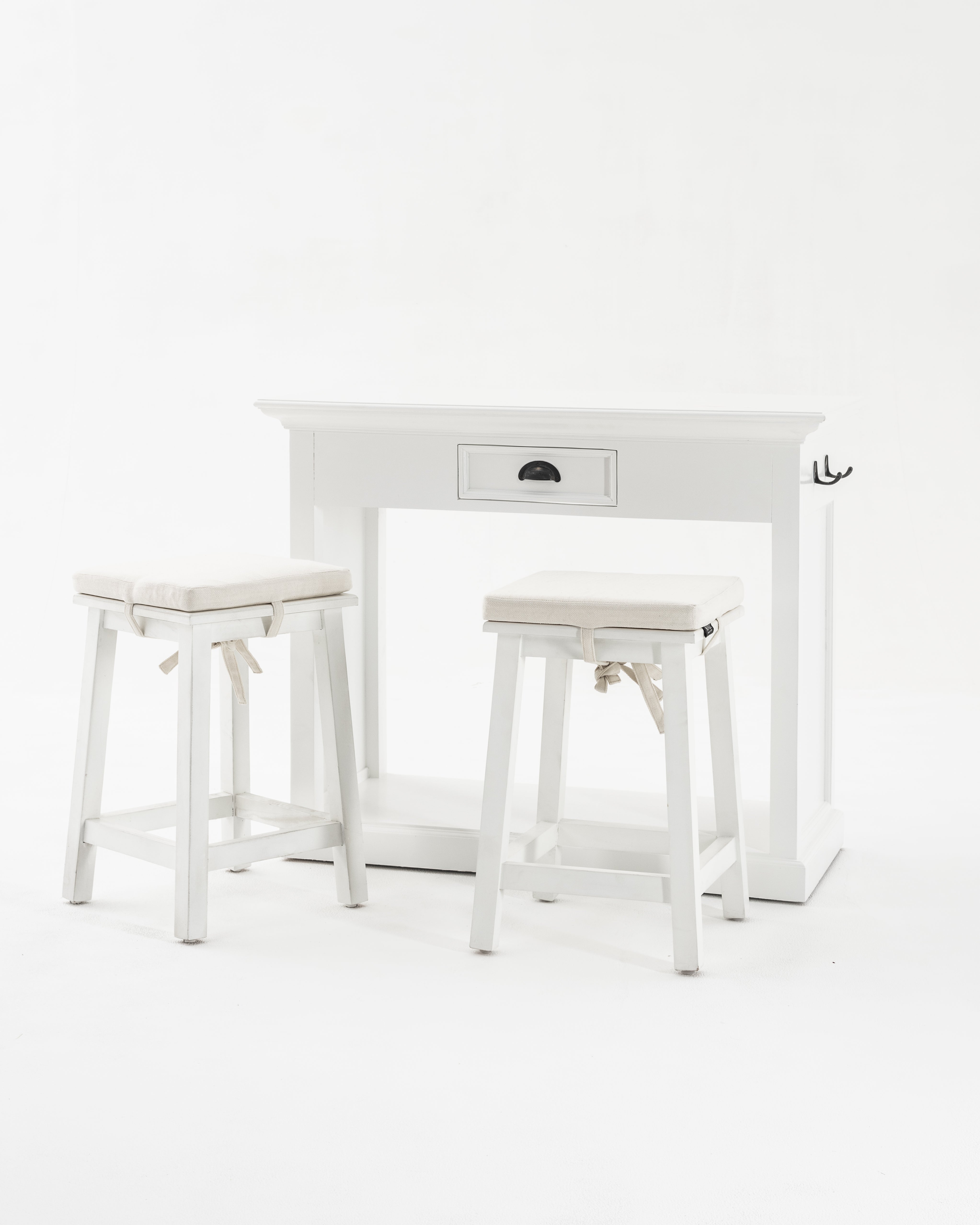 Halifax Kitchen Table Set - SEATONES