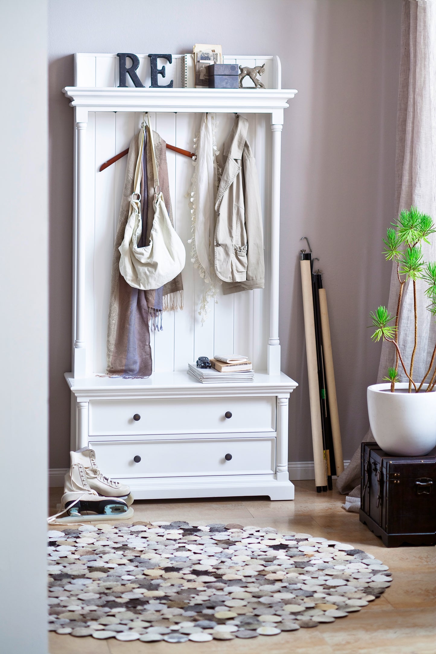 Provence Hall Tree - SEATONES