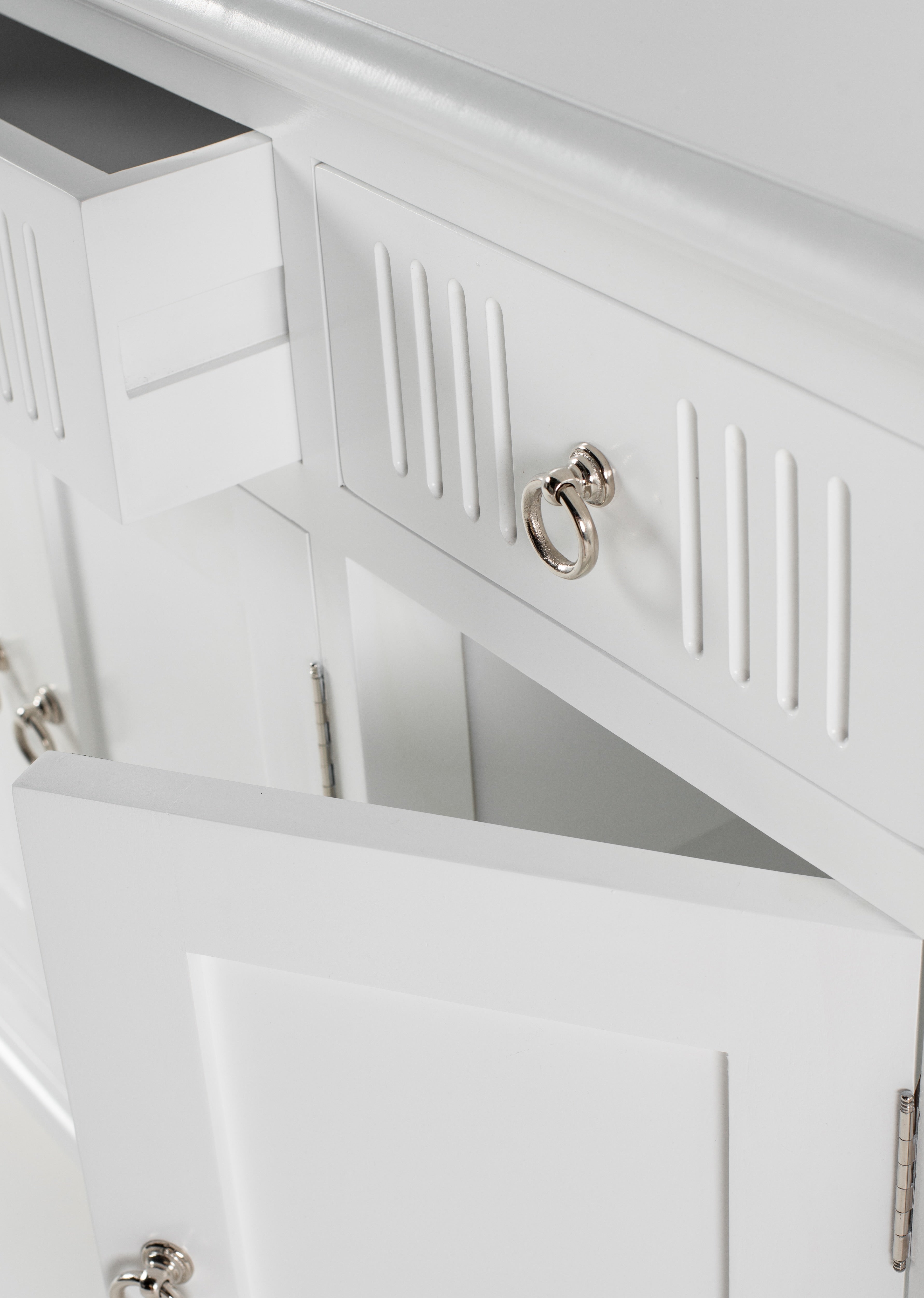 Skansen Buffet with 5 Doors - SEATONES