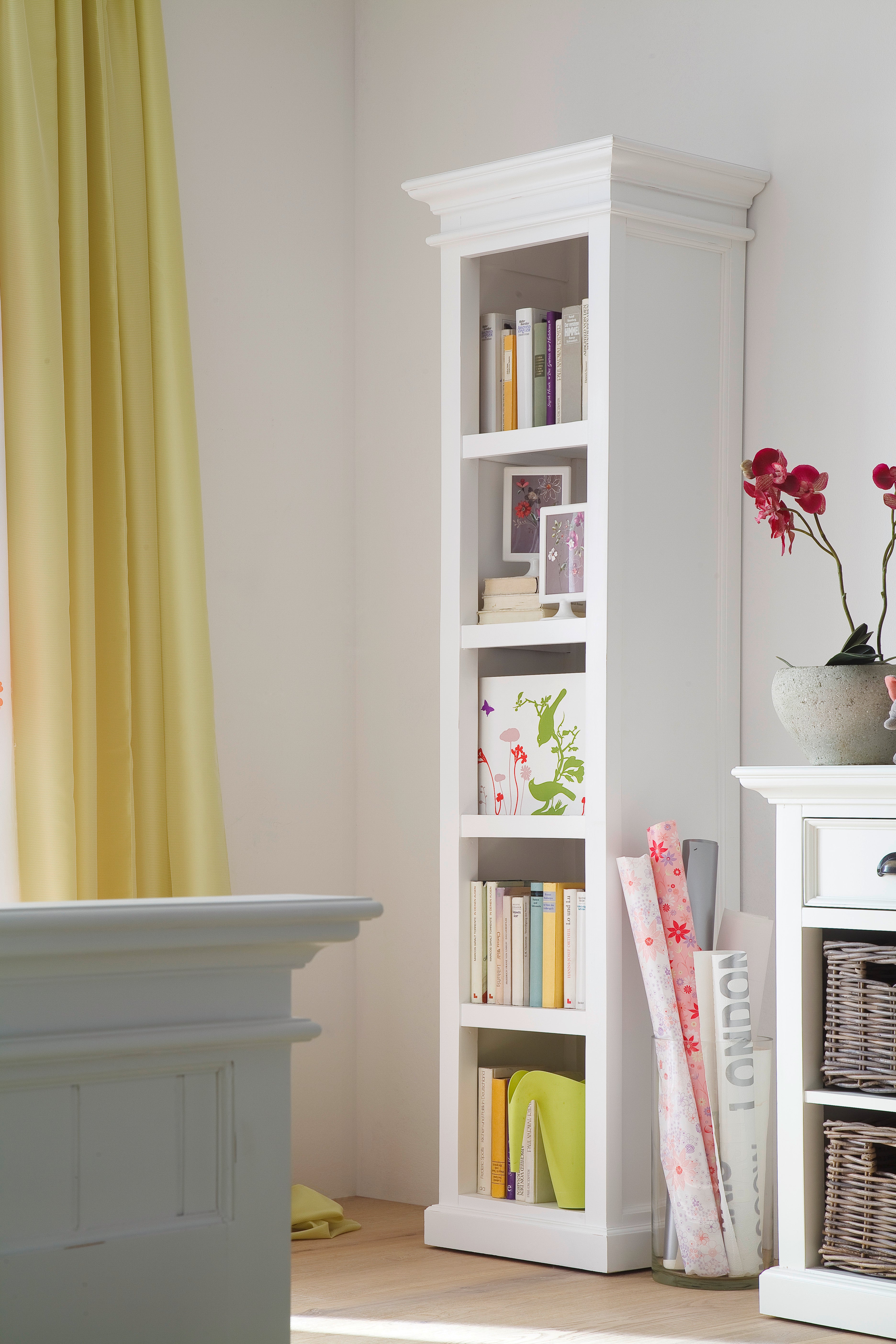 NovaSolo Halifax white wooden bookshelf with 4 shelves