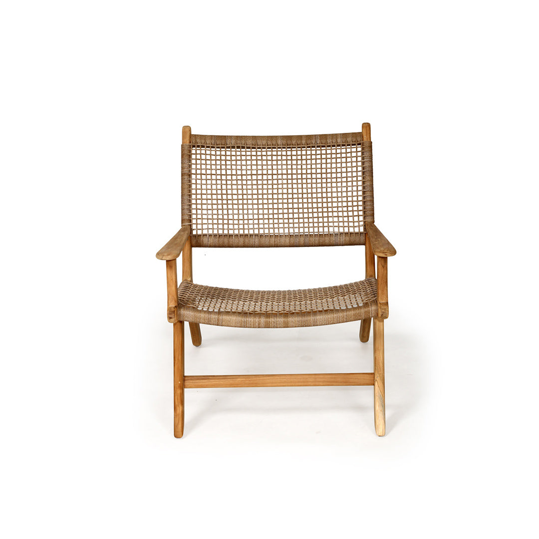 Frontal view of the Zen Lazy Chair - Sand - Open Weave on a white background, displaying the curved seat and backrest made from sand-coloured open-weave rope and a solid teak frame with mid-century modern lines.