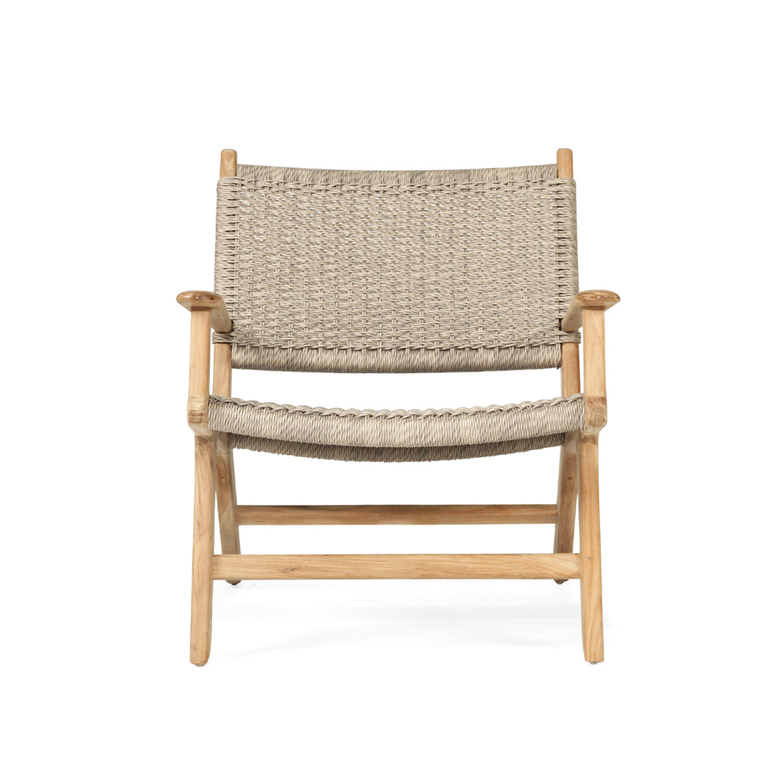 Alternate front view of the Zen Lazy Chair in Sand, emphasising the contoured seating position, wrapped rope detailing, and natural teak construction with a clean, Scandinavian-inspired design.
