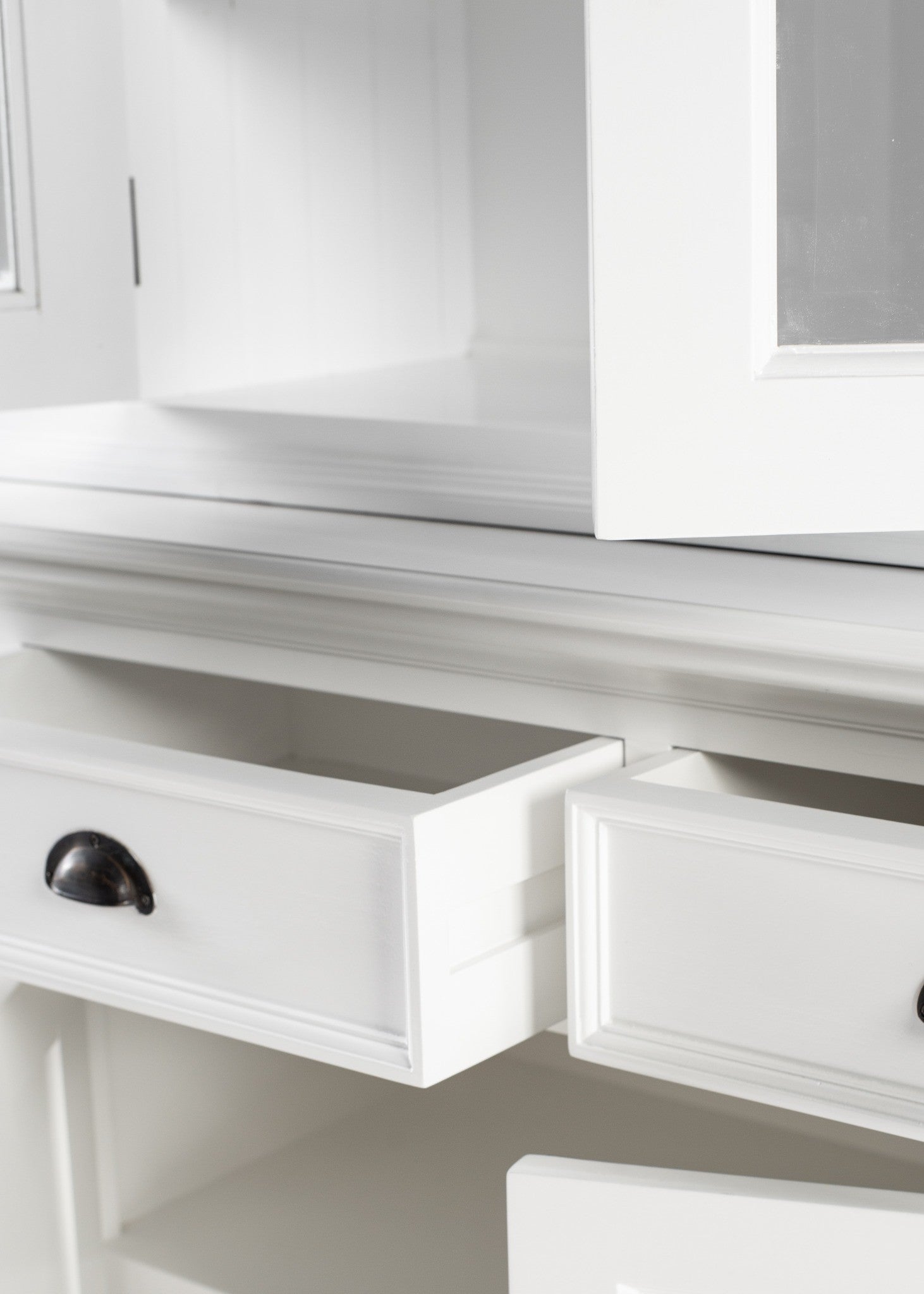 Halifax Buffet Hutch Unit with 4 Glass Doors